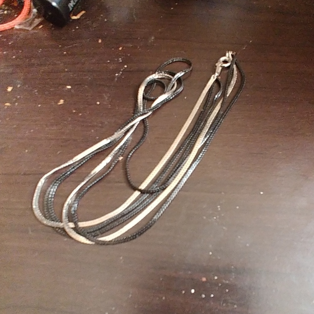 Chain layered necklace